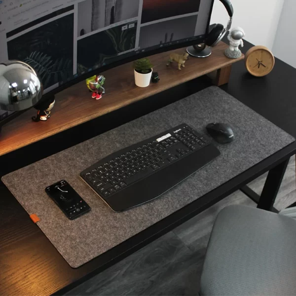 XDA+ Bobber Desk Mat