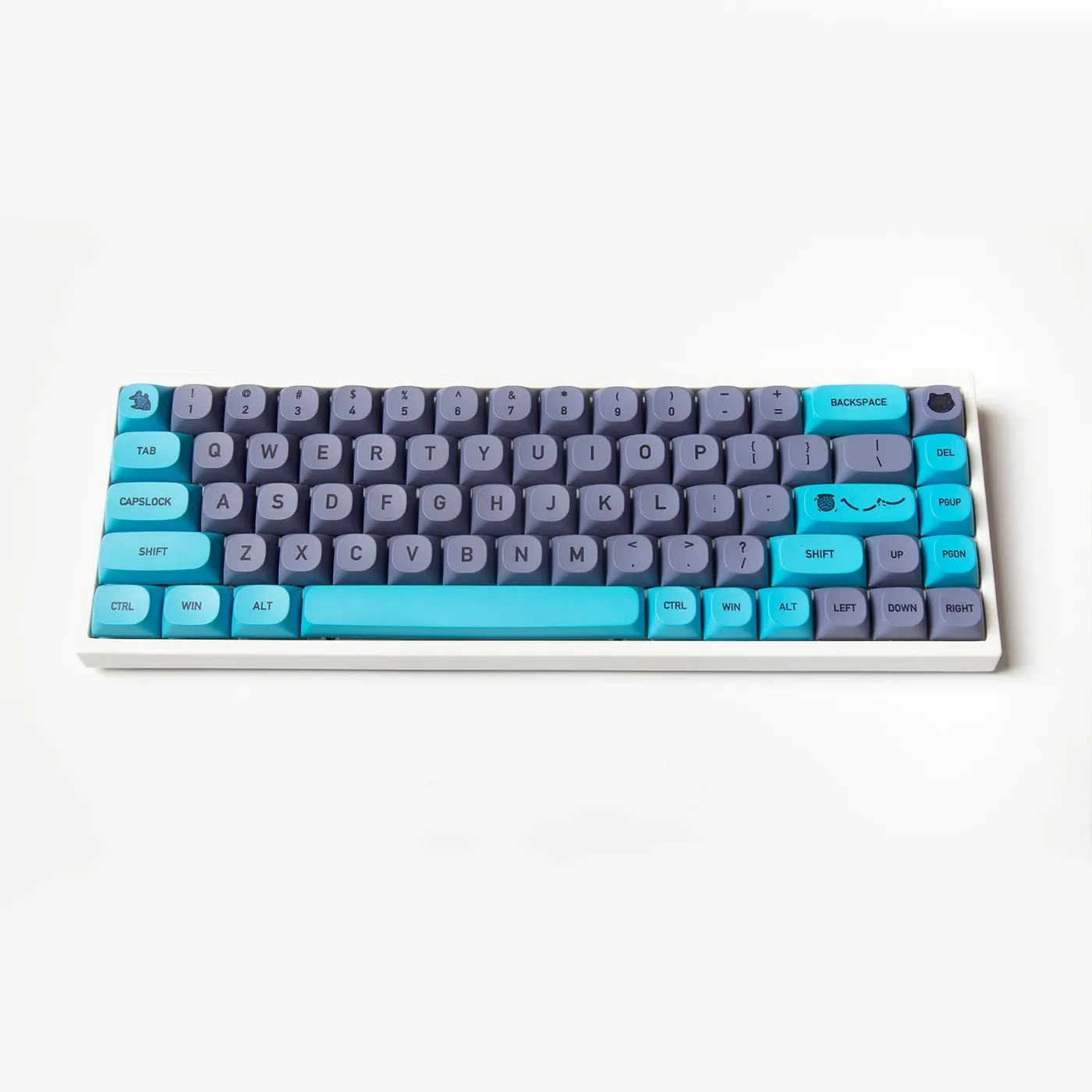 GMK+ Blue Cat XDA Custom Keycaps Set